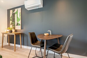 Dining - Whalesborough Penthouse 2.0 (Bude)