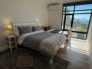 3 soverom, strykejern/-brett, wi-fi (inkludert) og sengetøy