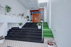 Exterior - Hotel Heaven Grand Lucknow (Lucknow)