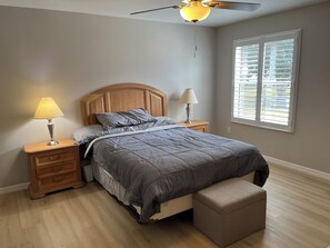 3 bedrooms, Internet, bed sheets - Marvelous 3-bedroom house with AC in The Villages (The Villages)