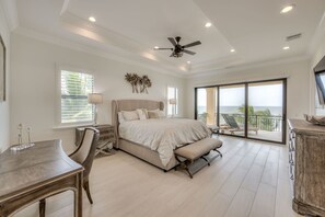 5 Schlafzimmer, Bügeleisen/Bügelbrett, Internetzugang, Bettwäsche