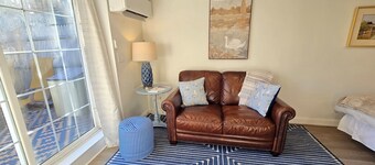 Coastal Retreat in Old Town Near Harbor & Salem