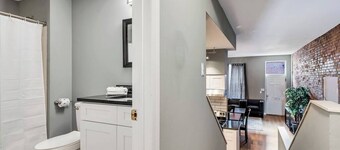 Settle into Soulard! 6 Bedrooms 4 full baths