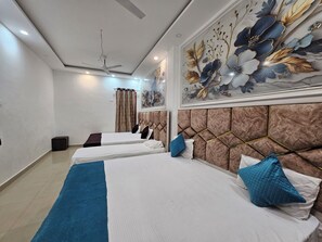 9 bedrooms, WiFi