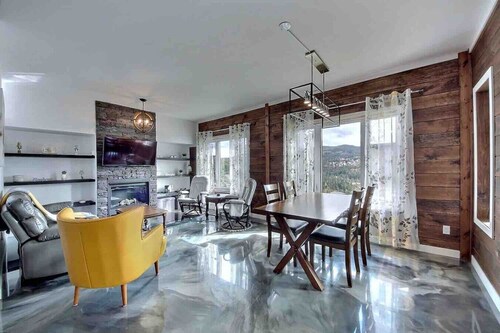 Condos Monts-Valin- 203, rue du Massif (Valinouët)