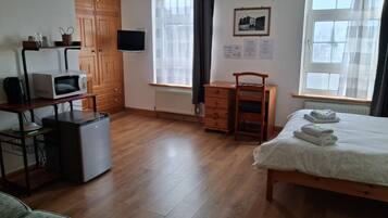 Deluxe Double Room | Desk, soundproofing, free WiFi