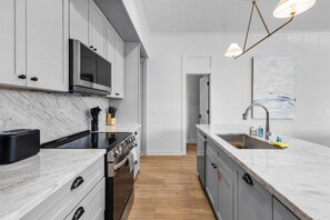 Fridge, microwave, oven, stovetop - Cat Island #10 - Steps to Beach, Pet-Friendly, Pool (Pass Christian)