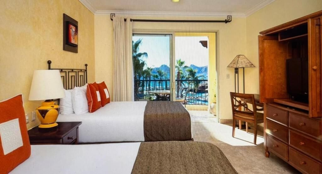 Elite Penthouse, Ocean View | Minibar, in-room safe, iron/ironing board, free WiFi