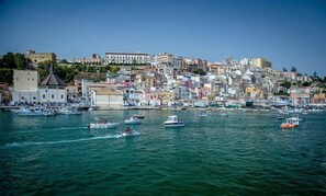 Marina - La Luna sul Porto by Biddizzi Rari - at the port, near the sea and the center (Sciacca)