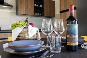 Suite, Pool View | In-room dining - La Ripadoro (Chianni)