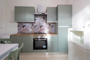 Private kitchen - Villa Ischia (Marina di Mancaversa)