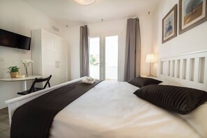 WiFi, bed sheets - Villa Ischia (Marina di Mancaversa)