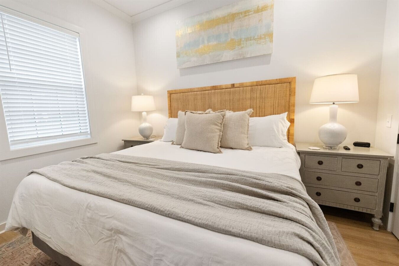 3 bedrooms, free WiFi, bed sheets