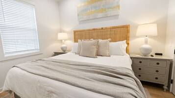 3 bedrooms, free WiFi, bed sheets