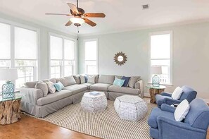 House, Multiple Beds (Rise and Shine) | Living area - Rise and Shine (Santa Rosa Beach)