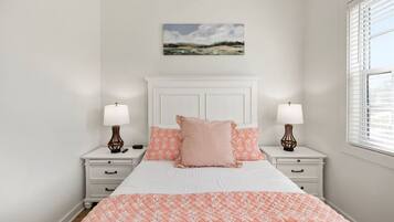 3 bedrooms, WiFi, bed sheets