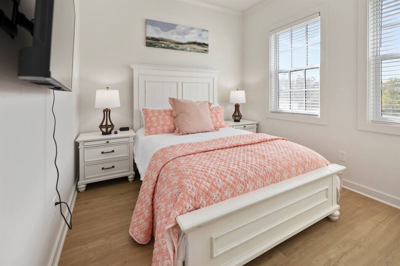 3 bedrooms, free WiFi, bed sheets