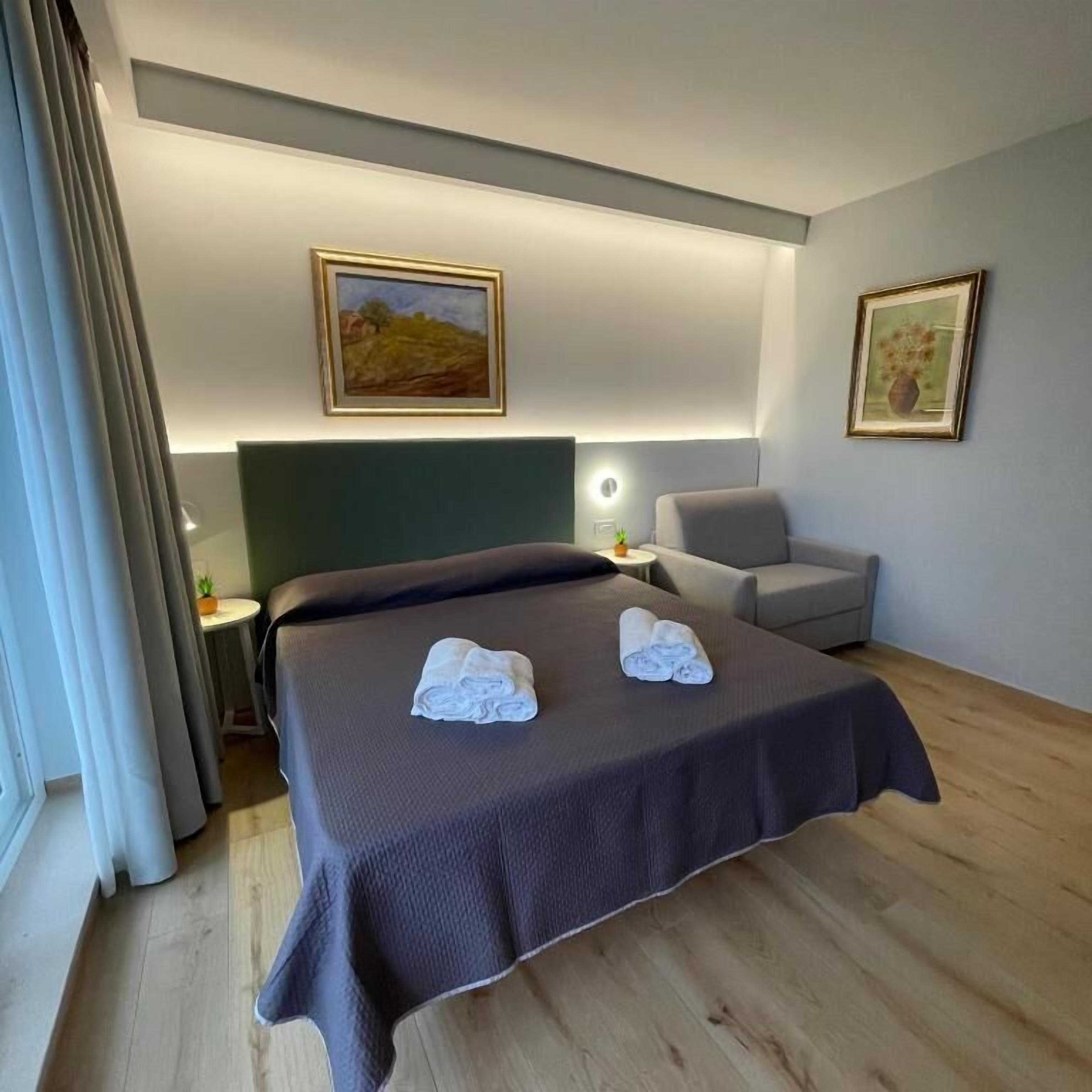 Chambre Confort Double ou avec lits jumeaux, vue jardin