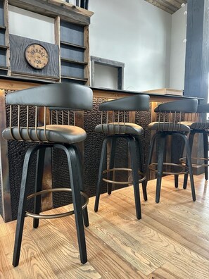 Bar (in der Unterkunft)