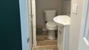 Handtücher, Seife, Toilettenpapier