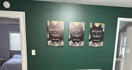 Modern 2BR Near NYC Parkside Retreat with Self Check-In and Fast WiFi