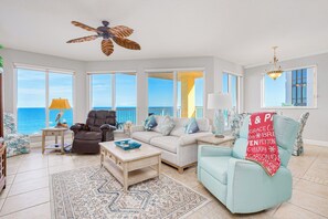 Smart TV - NEW!Oceanfront View-Heated Pool-Tuscany Shores #603 (Daytona Beach Shores)