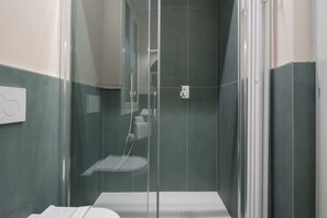 Shower, bidet, towels, shampoo - Ve.N.I.Ce Cera Atelier San Trovaso (Venice)