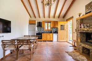 Microwave, oven, dishwasher - Detached Single - Storey Stone house in Datça Karaincir - Karaincir Houses 1 (Datça)