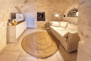 Living area - CASA ERMINIA - Apulian Trullo Whit swimming pool (Carpari)