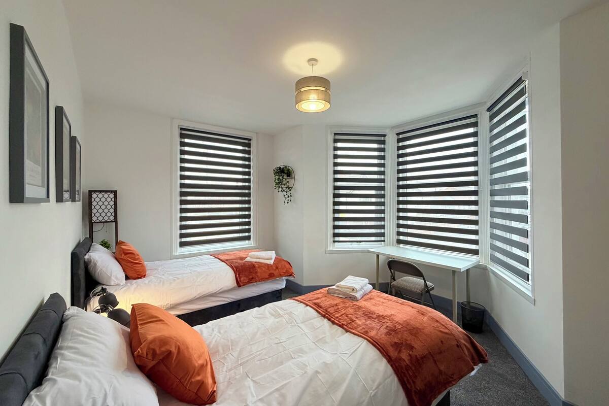 Arbejdsområde til bærbare computere, strygejern/strygebræt, gratis Wi-Fi