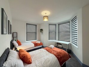 Arbejdsområde til bærbare computere, strygejern/strygebræt, gratis Wi-Fi