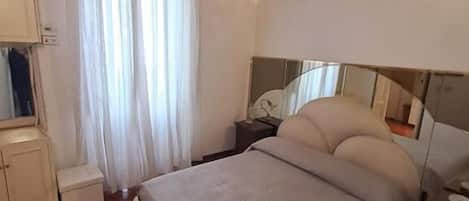 Fer et planche à repasser, Wi-Fi gratuit