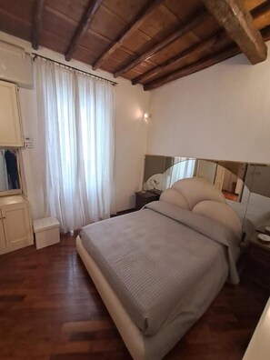 Iron/ironing board, free WiFi - Home Piazza Dell'Orologio (Rome)