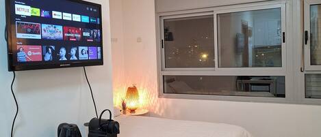 Strykejern/-brett, wi-fi (inkludert) og sengetøy