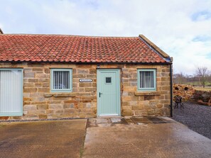 Exterior - The Homestead (Saltburn-by-the-Sea)