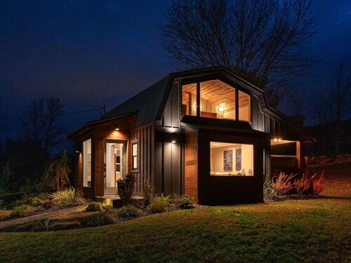 Modern Cabin next to Salt Fork State Park