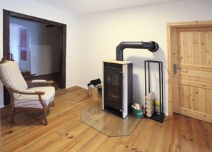 Interior - Cozy vacation apartment for groups and families in a quiet location in the village center. (Reil)