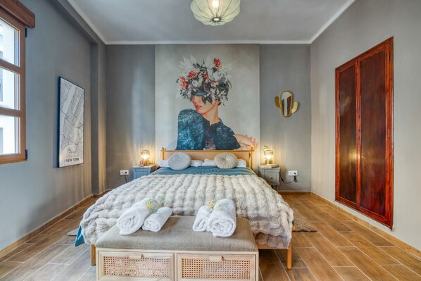 2 dormitorios, tabla de planchar con plancha, wifi y ropa de cama