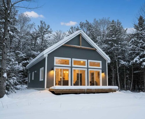 Nature & Incredible View | Le chalet de Tãra