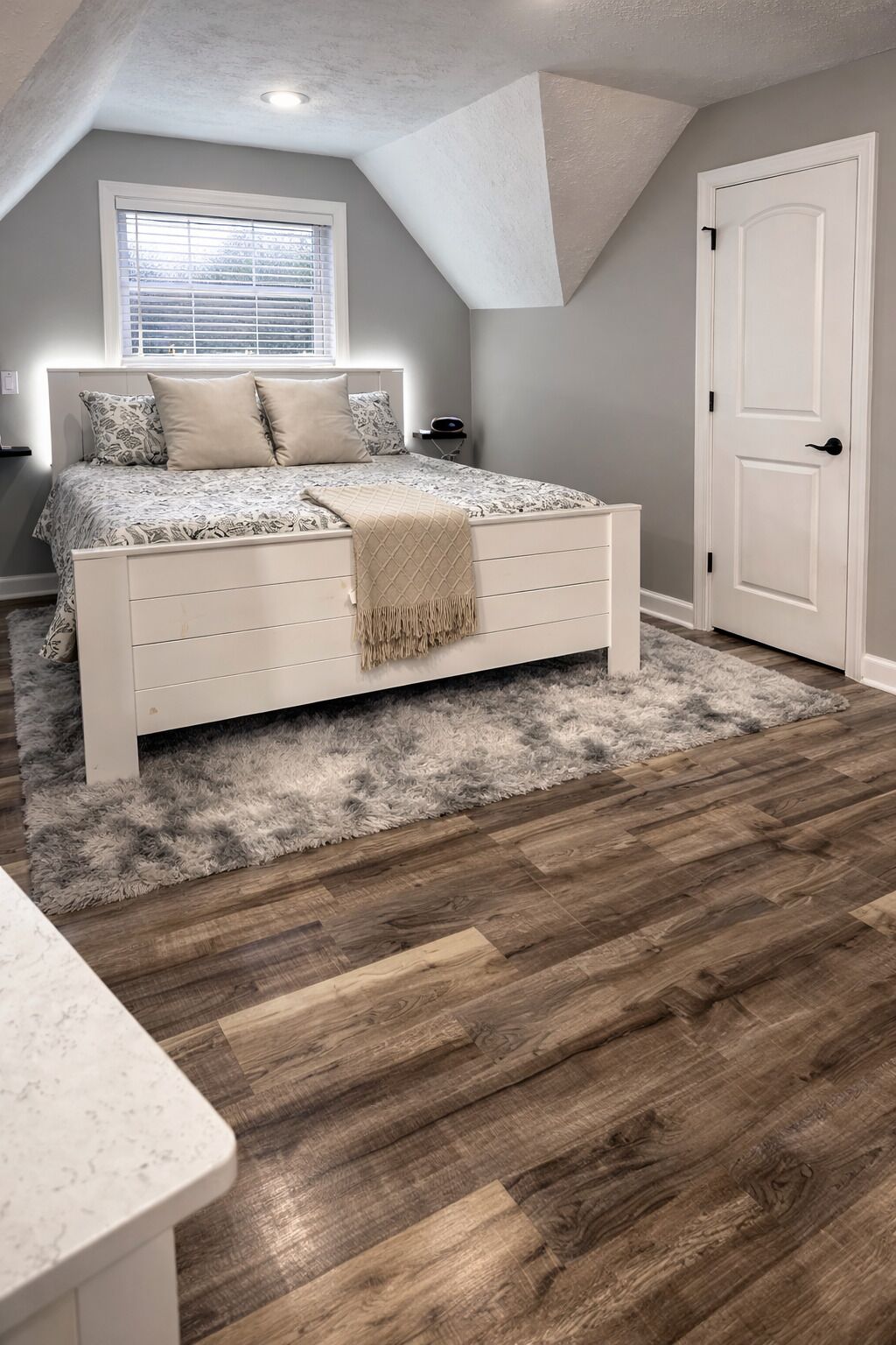 1 chambre, lit parapluie, Wi-Fi gratuit, draps fournis