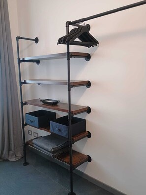 Interior - S. Caterina, new totally refurbished centrally located, quiet, comfortable, apt (Sestri Levante)