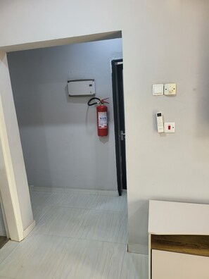 Interior - CozyDeluxe Studio Apt in East Legon (Accra)