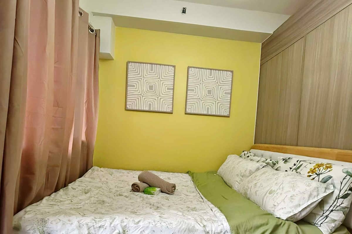 Decoración personalizada, muebles diferentes y wifi gratis