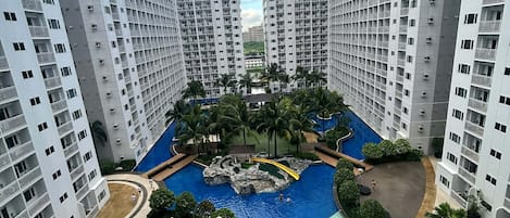 Deluxe Apartment | Balcony view