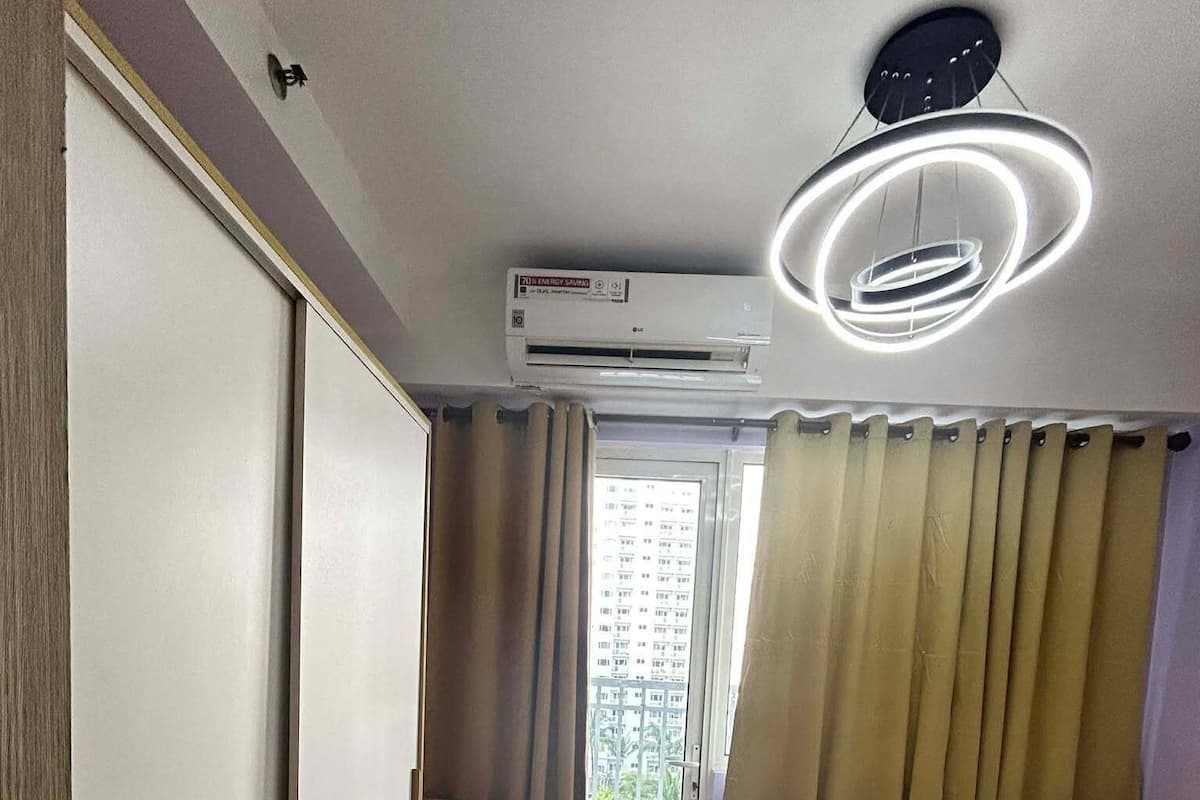 Decoración personalizada, muebles diferentes y wifi gratis