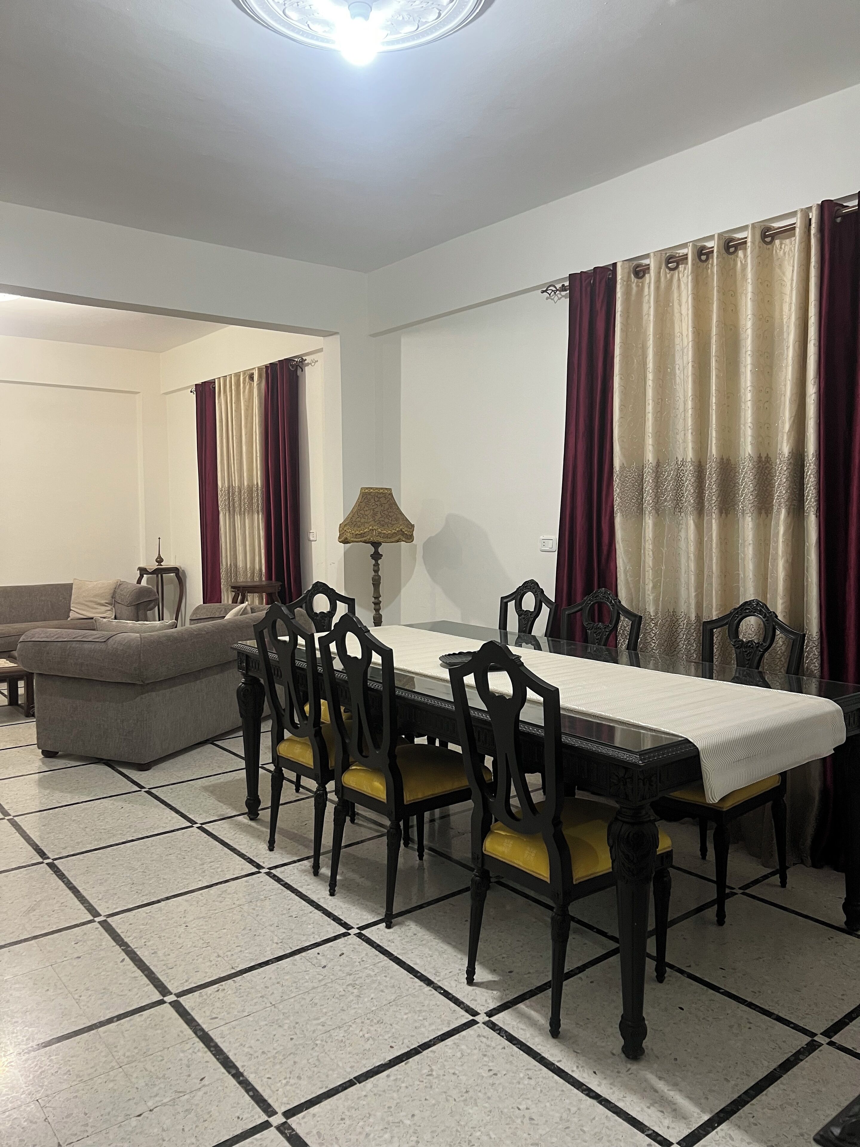 تناول الطعام