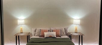 Cozy 1-bedroom apartment in enchanting Livingston with AC & High Speed FiberWiFi