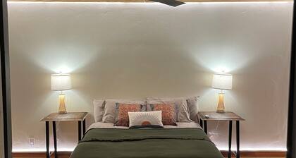 Cozy 1-bedroom apartment in enchanting Livingston with AC & High Speed FiberWiFi