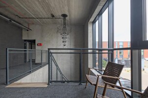 Deluxe Apartment, Courtyard View | Interior