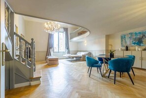 Interior - Casa Andromeda Canton de Fiori (Bologna)